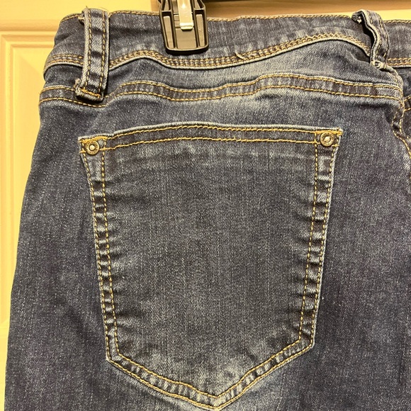 Grace Easy Fit Boot Cut Jeans - Size 32 - Picture 8 of 8